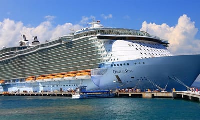 Oasis of the Seas — Royal Caribbean